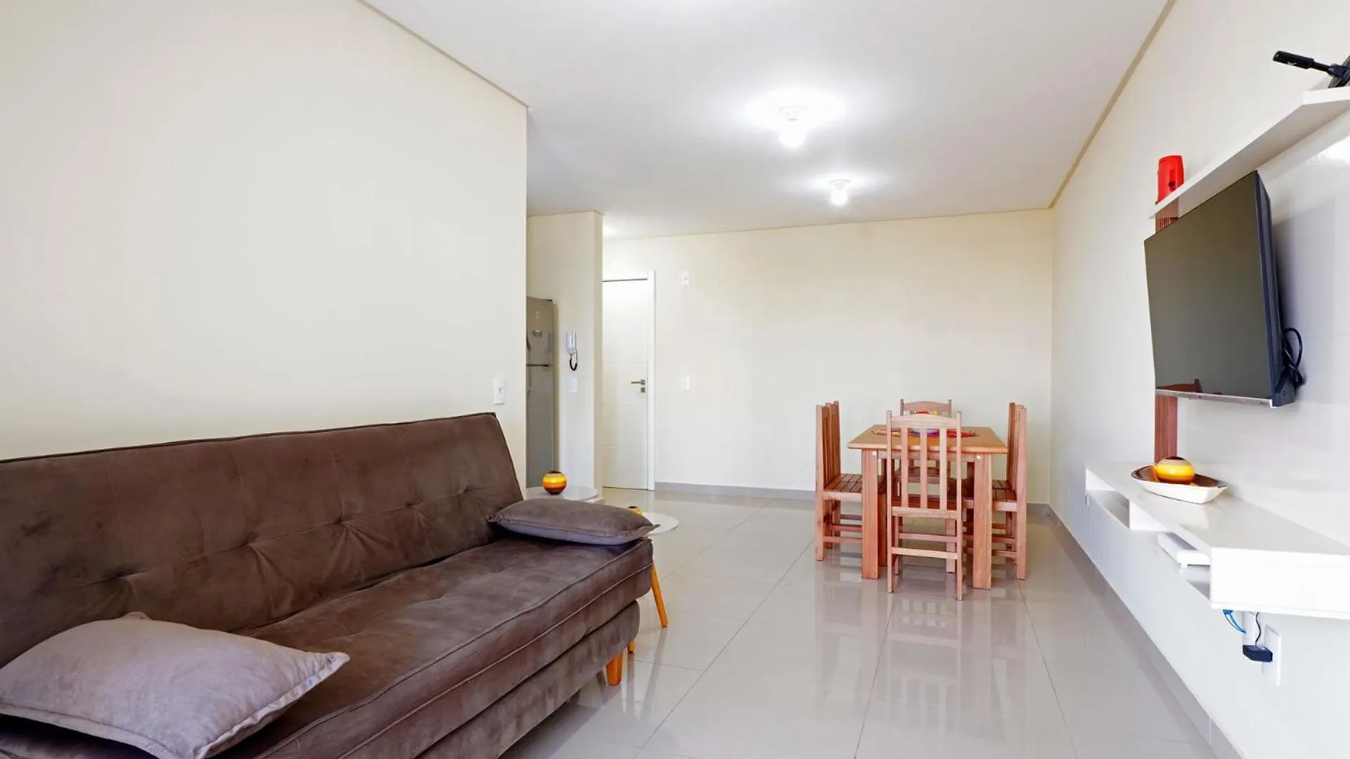Apartamento Aconchegante A 800M Da Praia Fm9906 나베간체스 0*,  브라질