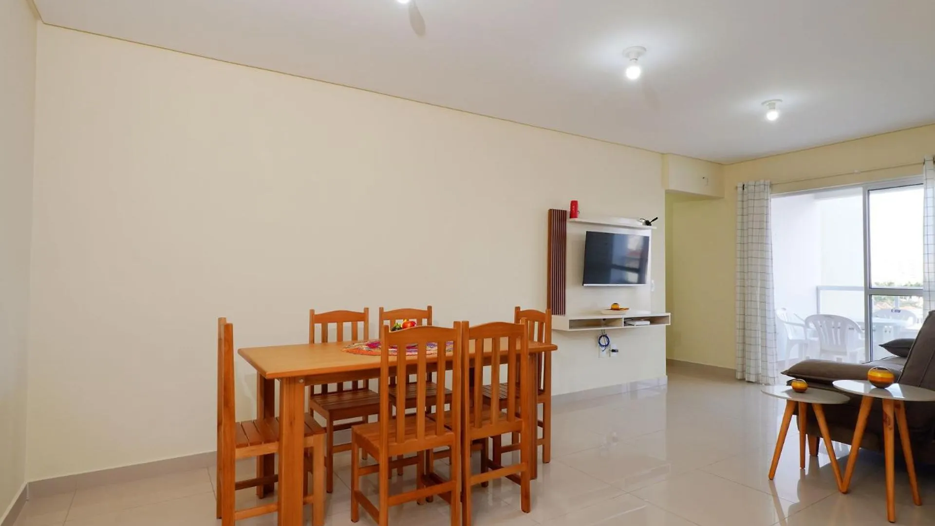 Apartamento Aconchegante A 800M Da Praia Fm9906 나베간체스
